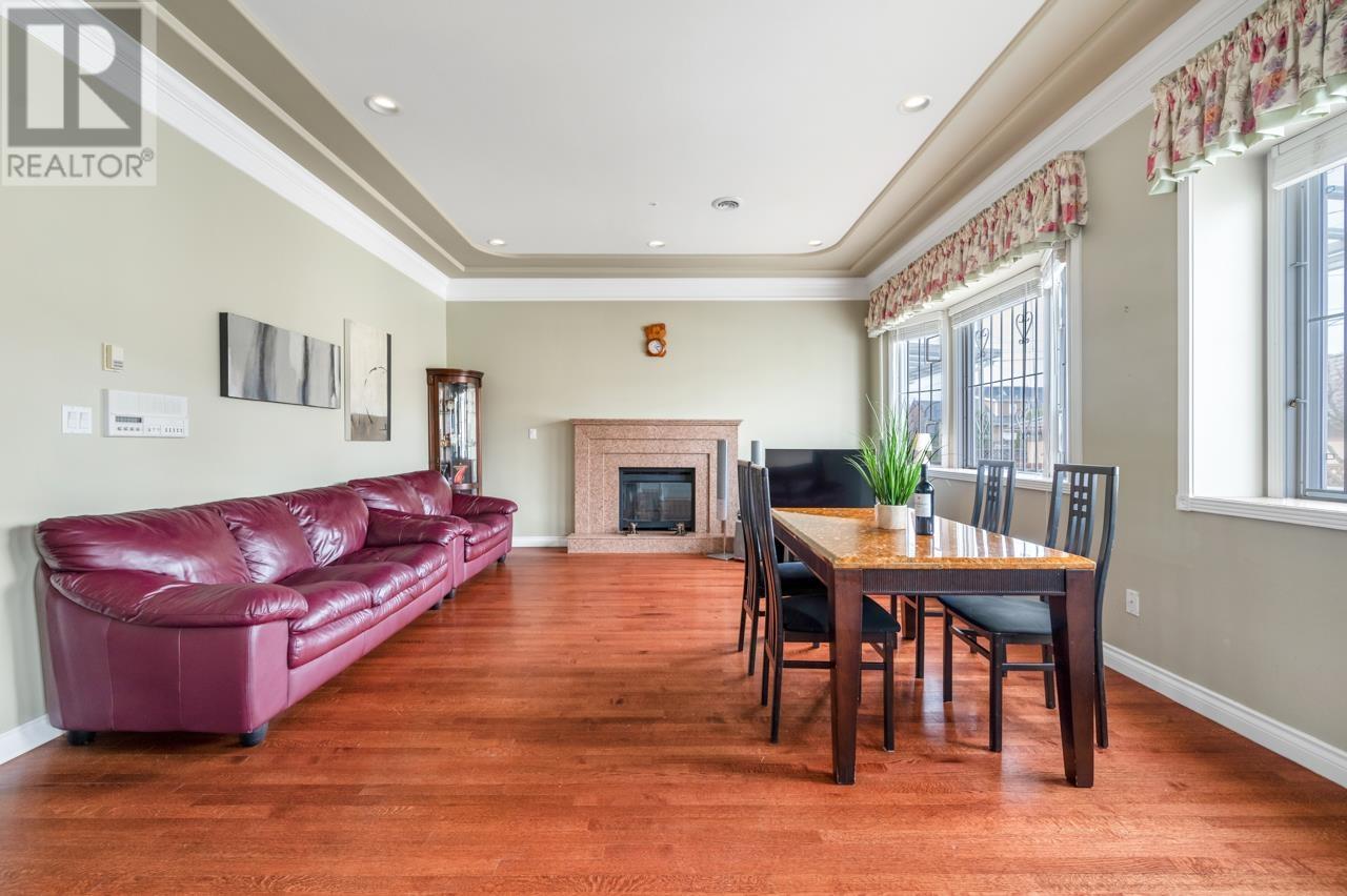 Listing Picture 10 of 29 : 2727 W 24 AVENUE, Vancouver / 溫哥華 - 魯藝地產 Yvonne Lu Group - MLS Medallion Club Member