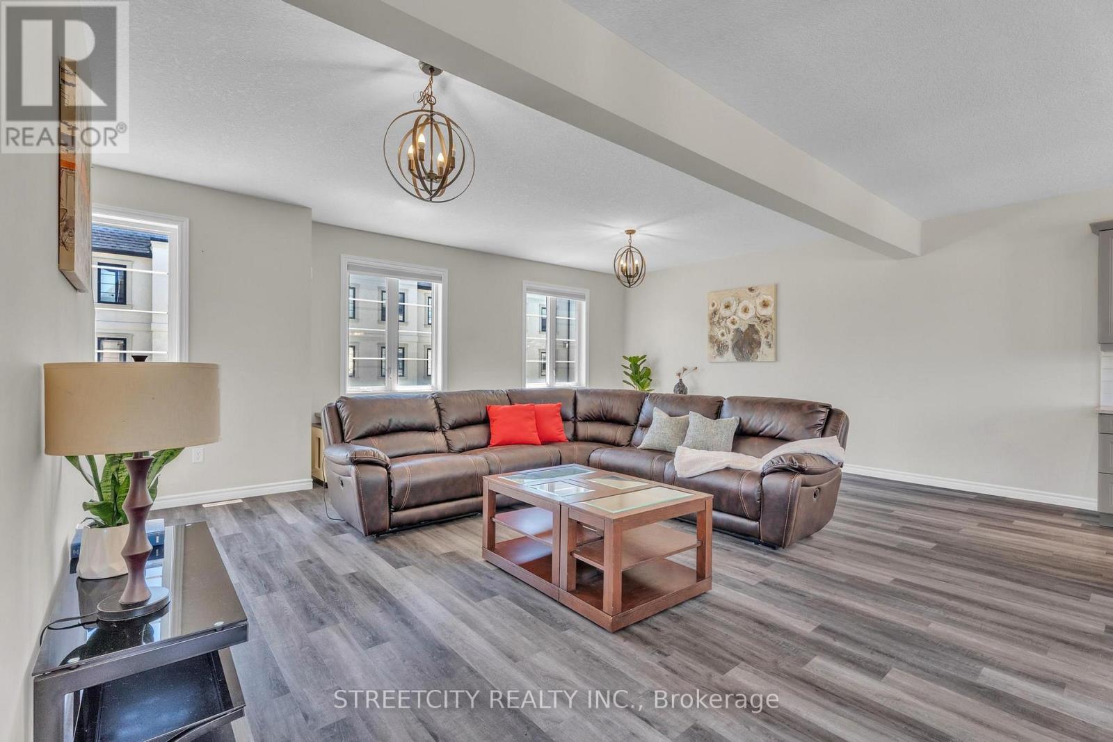 397 Callaway Road, London North, Ontario  N6G 0N8 - Photo 12 - X12302763