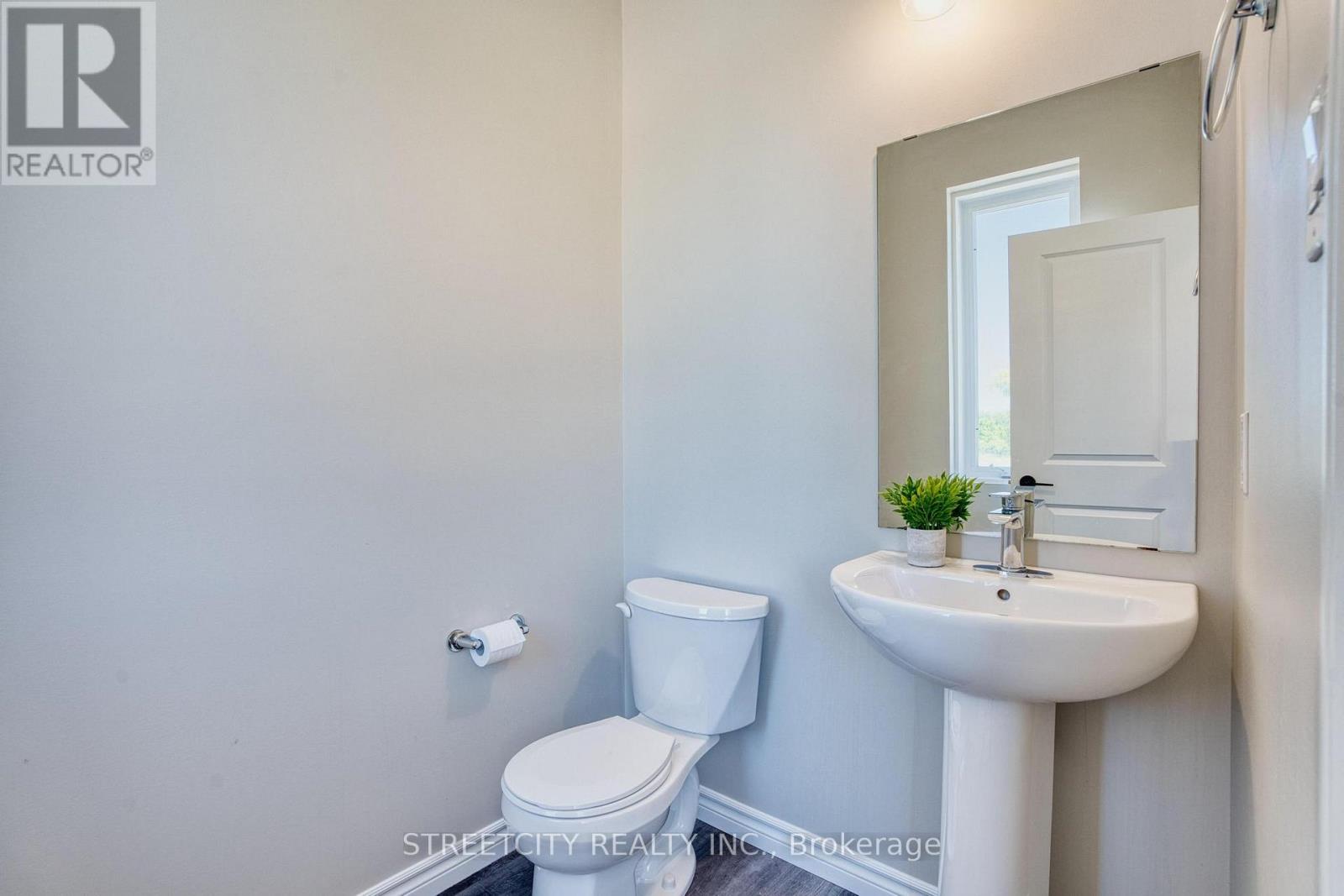 397 Callaway Road, London North, Ontario  N6G 0N8 - Photo 23 - X12302763