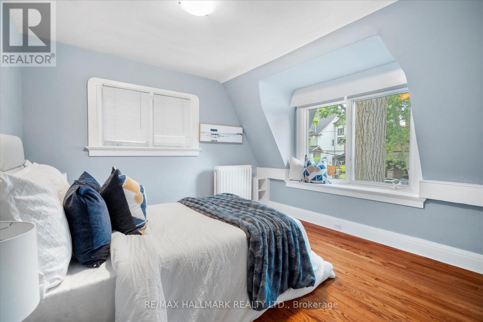 34 Munro Park Avenue, Toronto, Ontario  M4E 3M3 - Photo 29 - E12298808