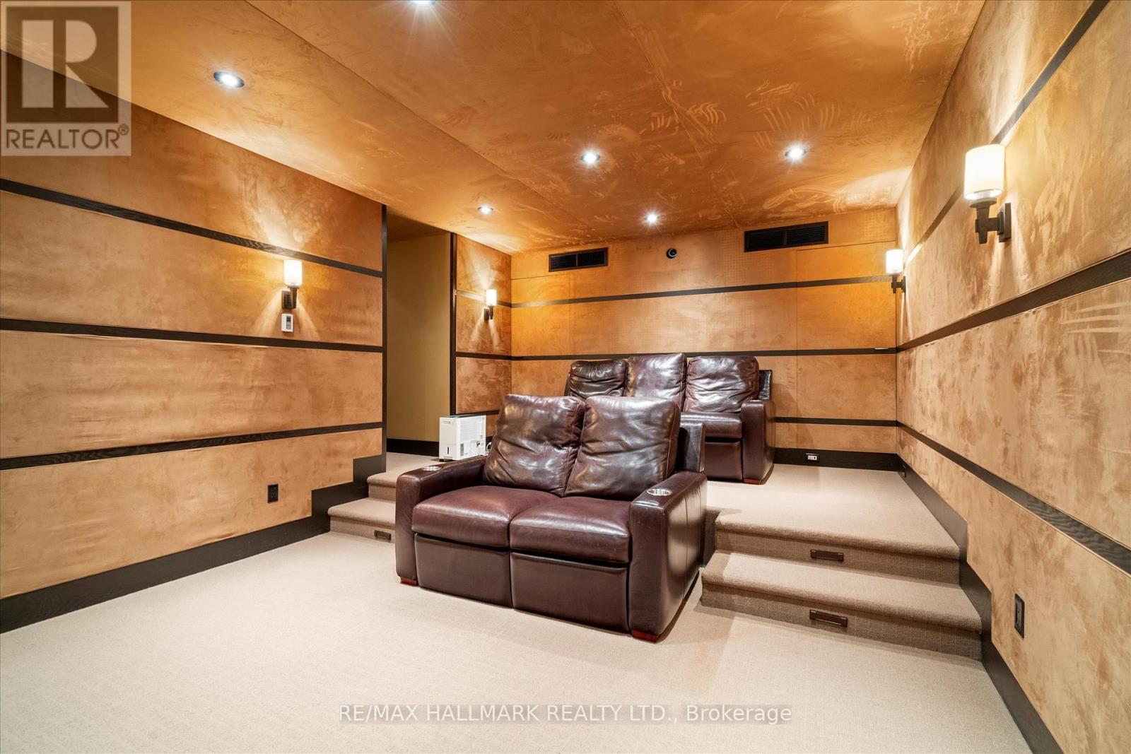 34 Munro Park Avenue, Toronto, Ontario  M4E 3M3 - Photo 39 - E12298808