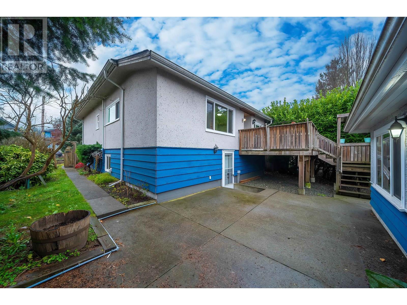 454 Kelly Street, New Westminster, British Columbia  V3L 3T9 - Photo 28 - R2985601