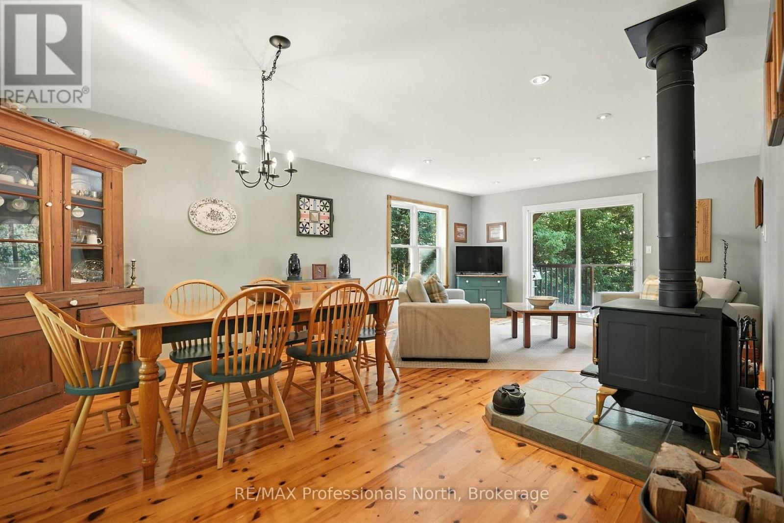 1237 Williamsport Road, Huntsville, Ontario  P1H 2J4 - Photo 16 - X12302536