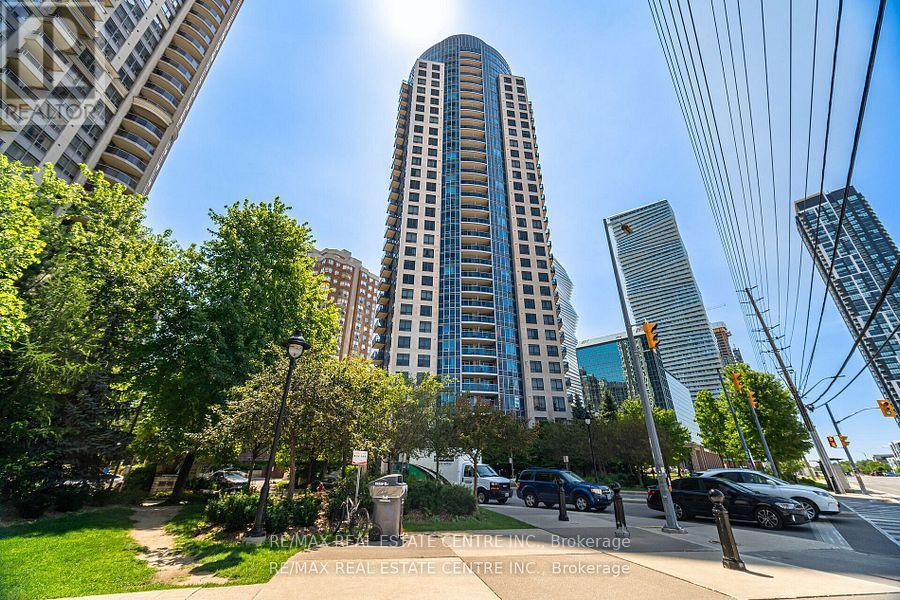 204 - 330 Burnhamthorpe Road, Mississauga, Ontario  L5B 0E1 - Photo 2 - W12302472
