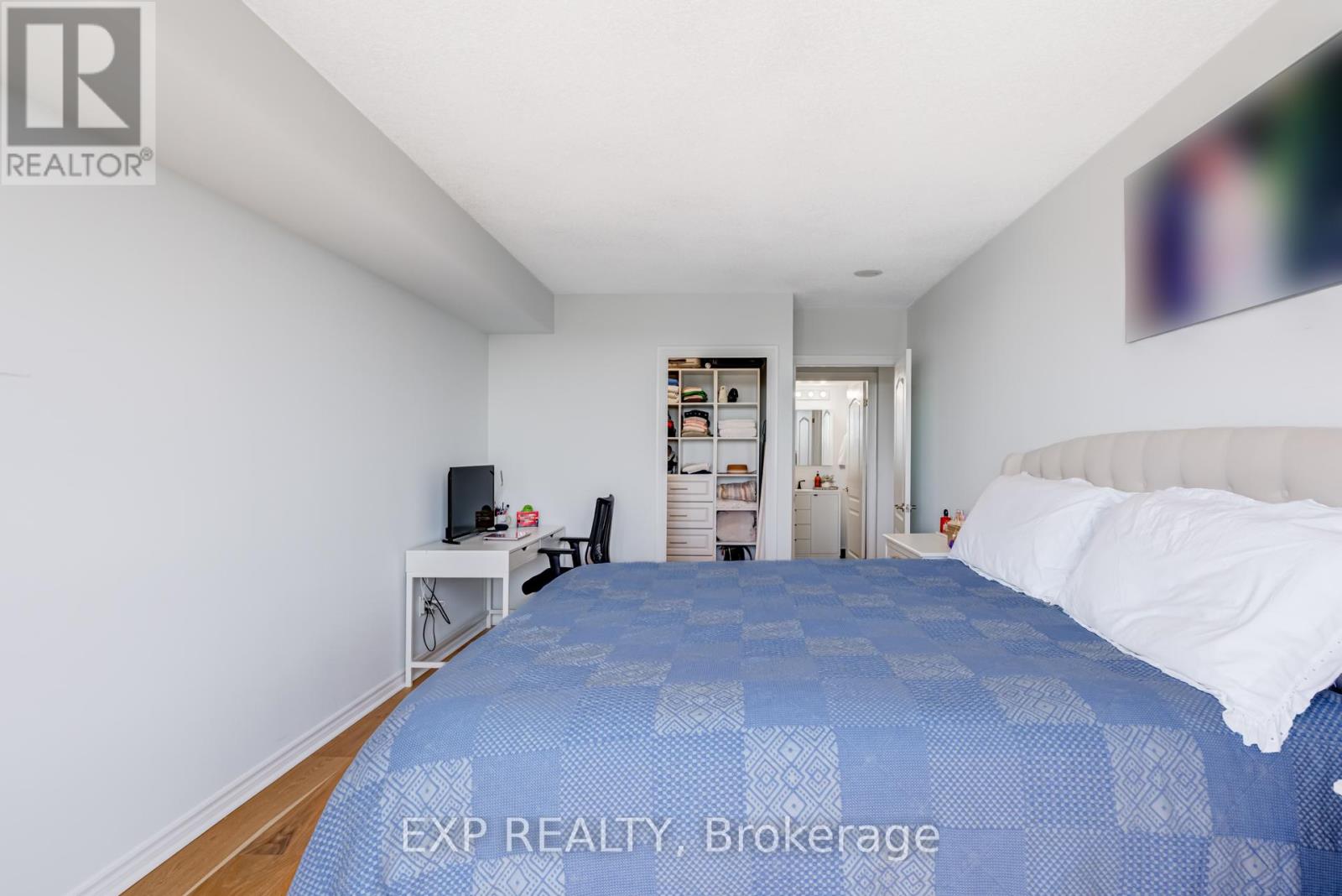 1002 - 2088 Lawrence Avenue W, Toronto, Ontario  M9N 3Z9 - Photo 13 - W12302480