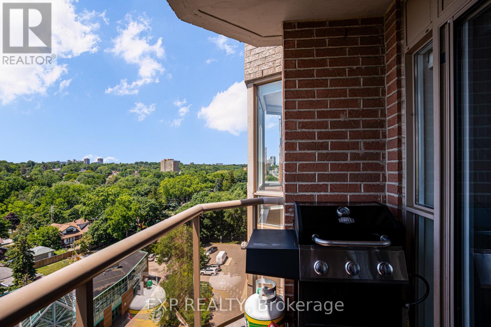 1002 - 2088 Lawrence Avenue W, Toronto, Ontario  M9N 3Z9 - Photo 22 - W12302480