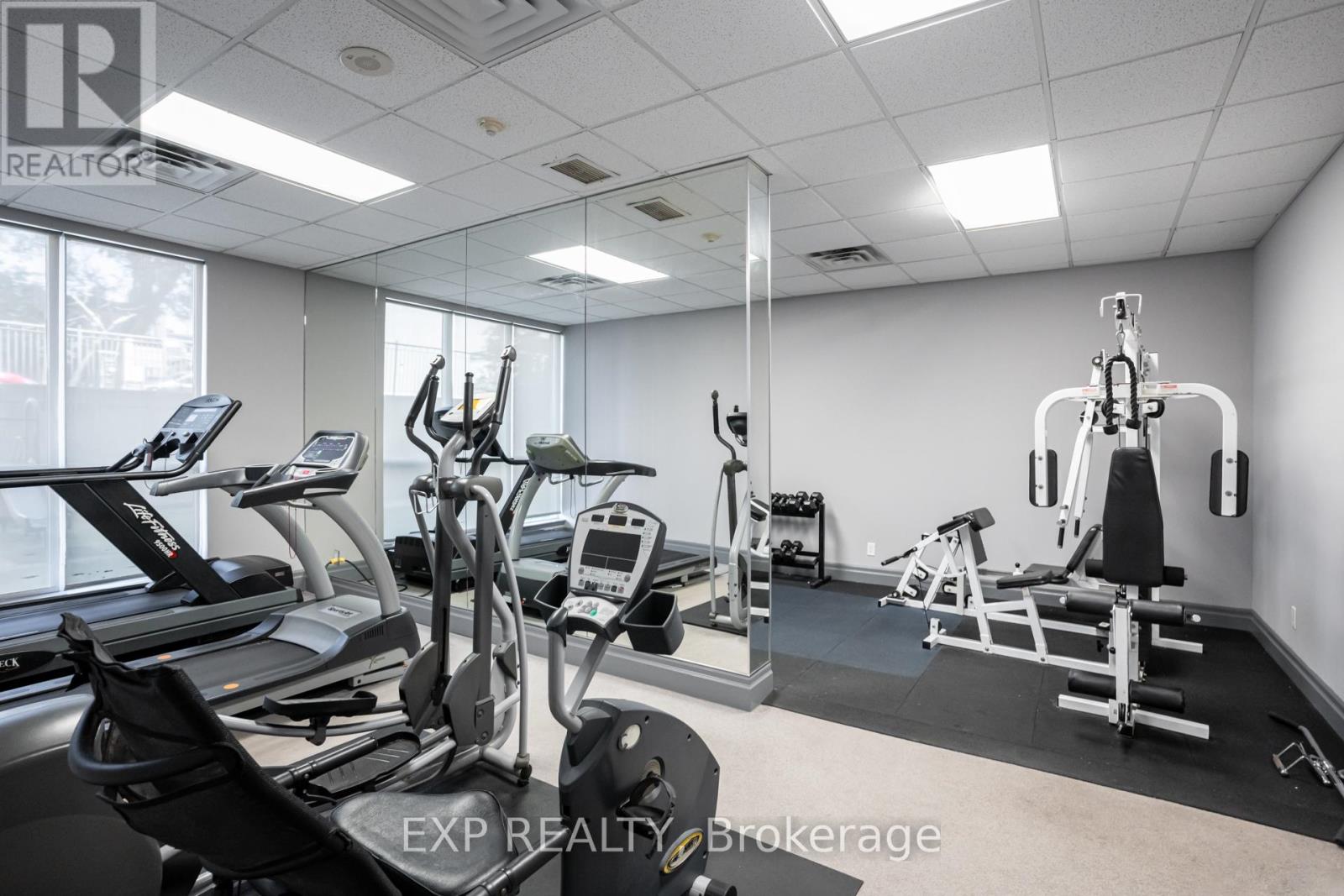 1002 - 2088 Lawrence Avenue W, Toronto, Ontario  M9N 3Z9 - Photo 26 - W12302480