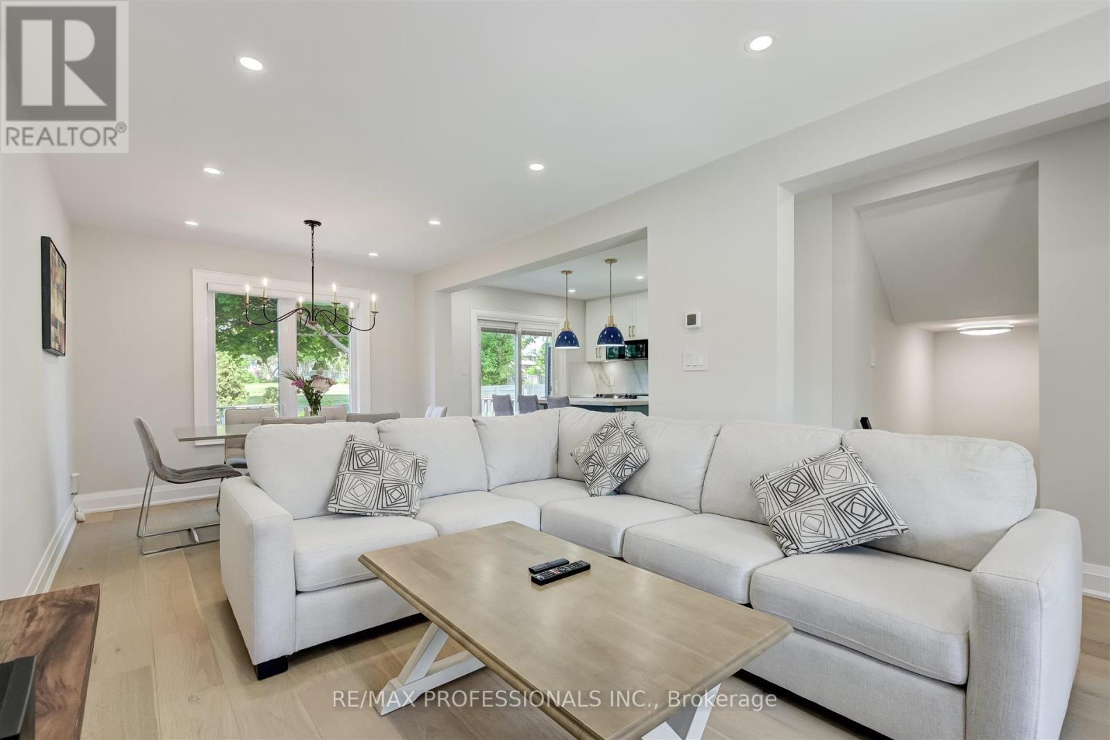 3089 Olympus Mews, Mississauga (Meadowvale), Ontario  L5N 4V8 - Photo 15 - W12302587