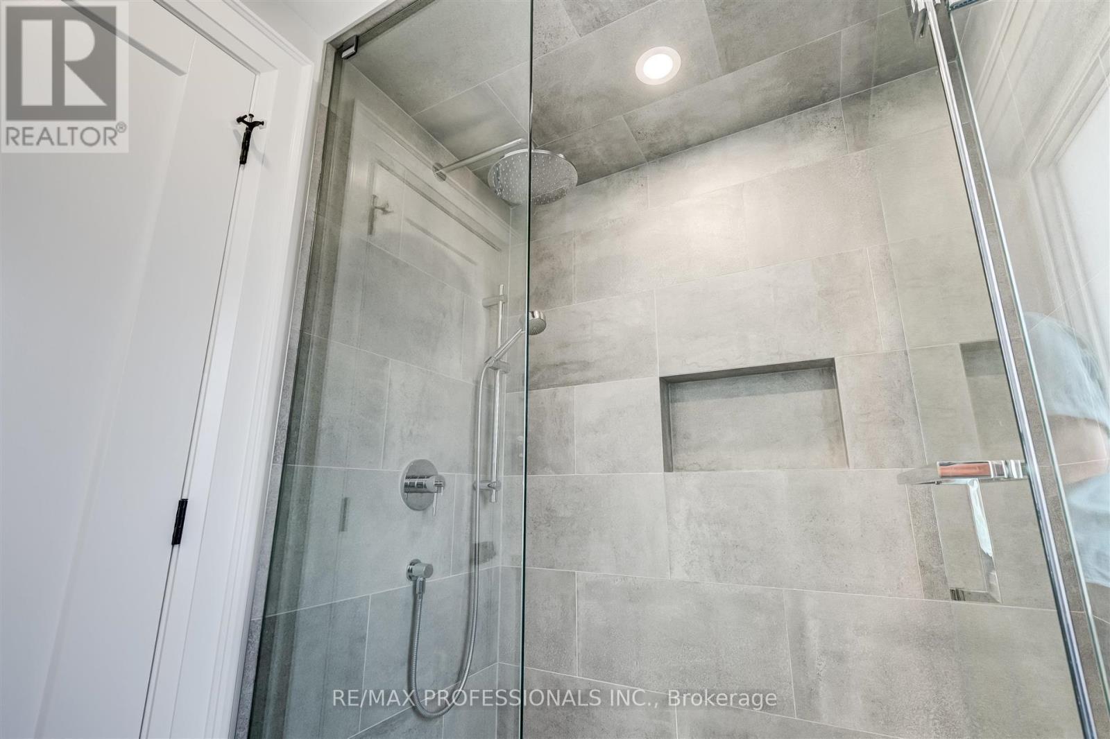 3089 Olympus Mews, Mississauga (Meadowvale), Ontario  L5N 4V8 - Photo 28 - W12302587