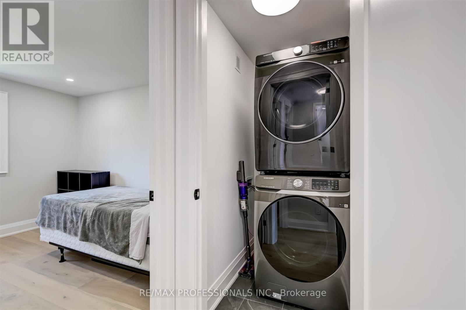 3089 Olympus Mews, Mississauga (Meadowvale), Ontario  L5N 4V8 - Photo 29 - W12302587