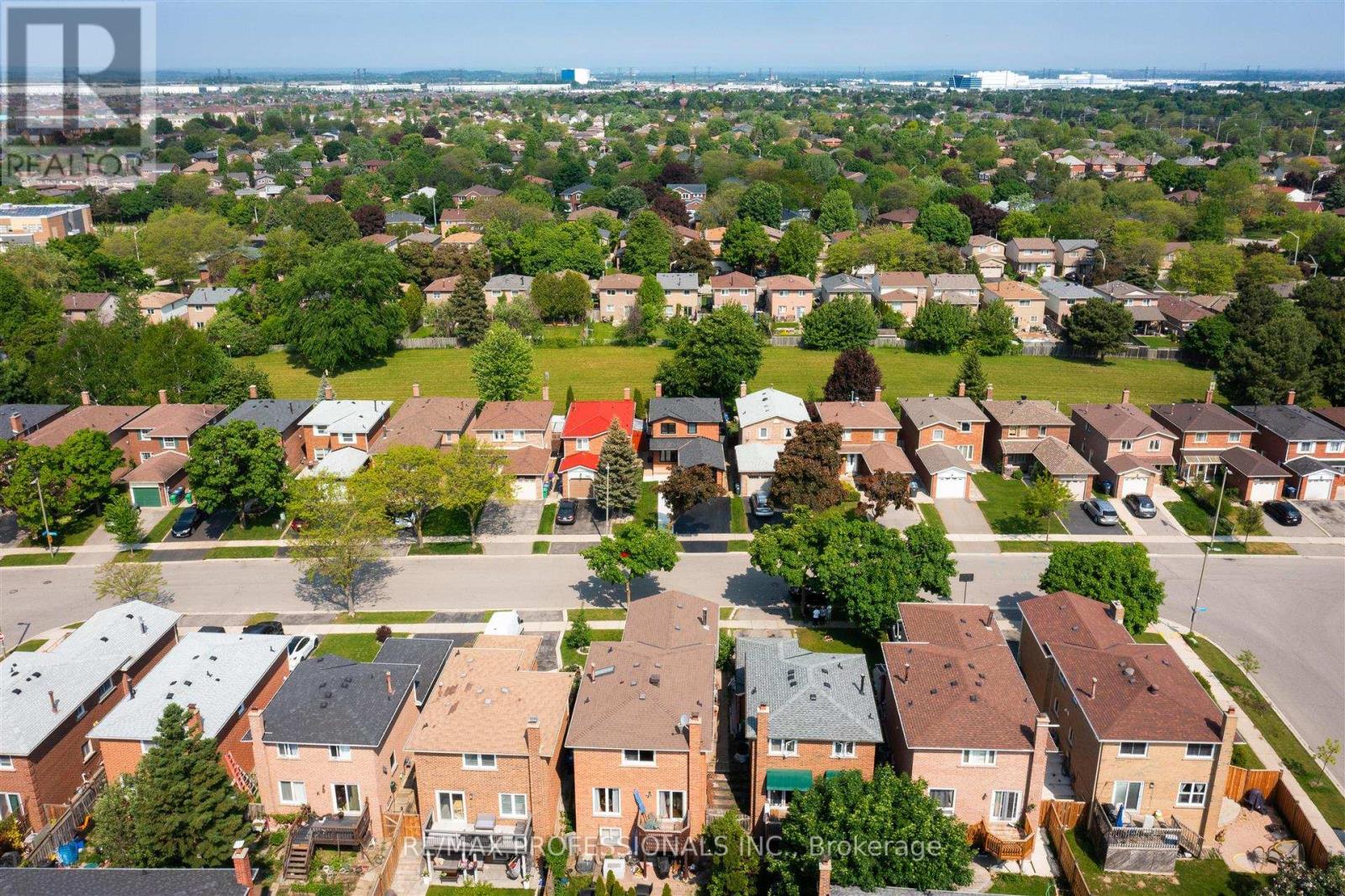 3089 Olympus Mews, Mississauga (Meadowvale), Ontario  L5N 4V8 - Photo 3 - W12302587