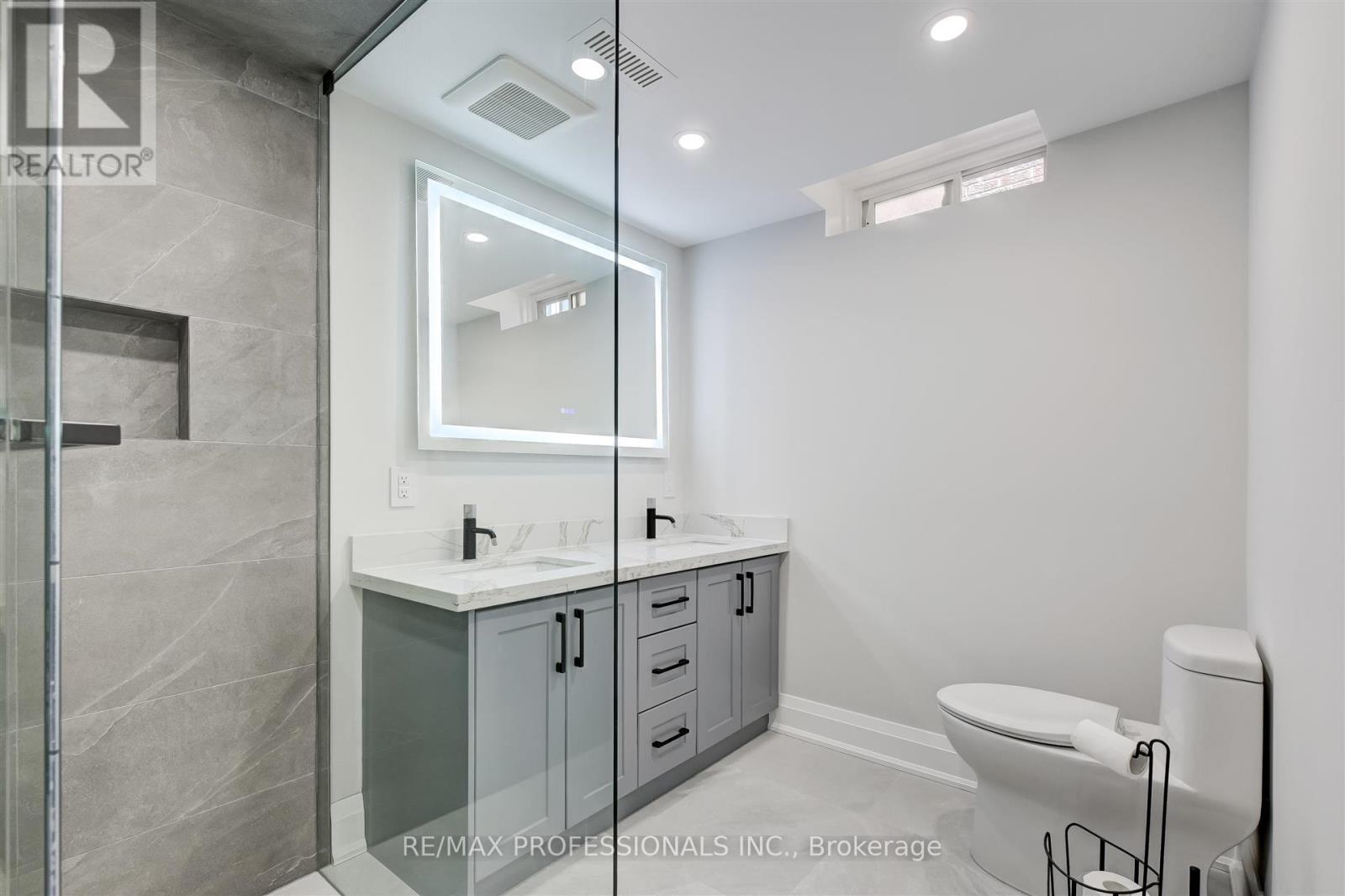 3089 Olympus Mews, Mississauga (Meadowvale), Ontario  L5N 4V8 - Photo 33 - W12302587