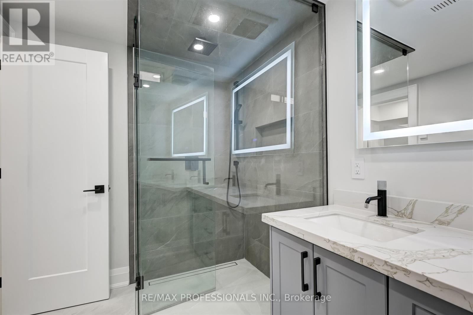 3089 Olympus Mews, Mississauga (Meadowvale), Ontario  L5N 4V8 - Photo 34 - W12302587