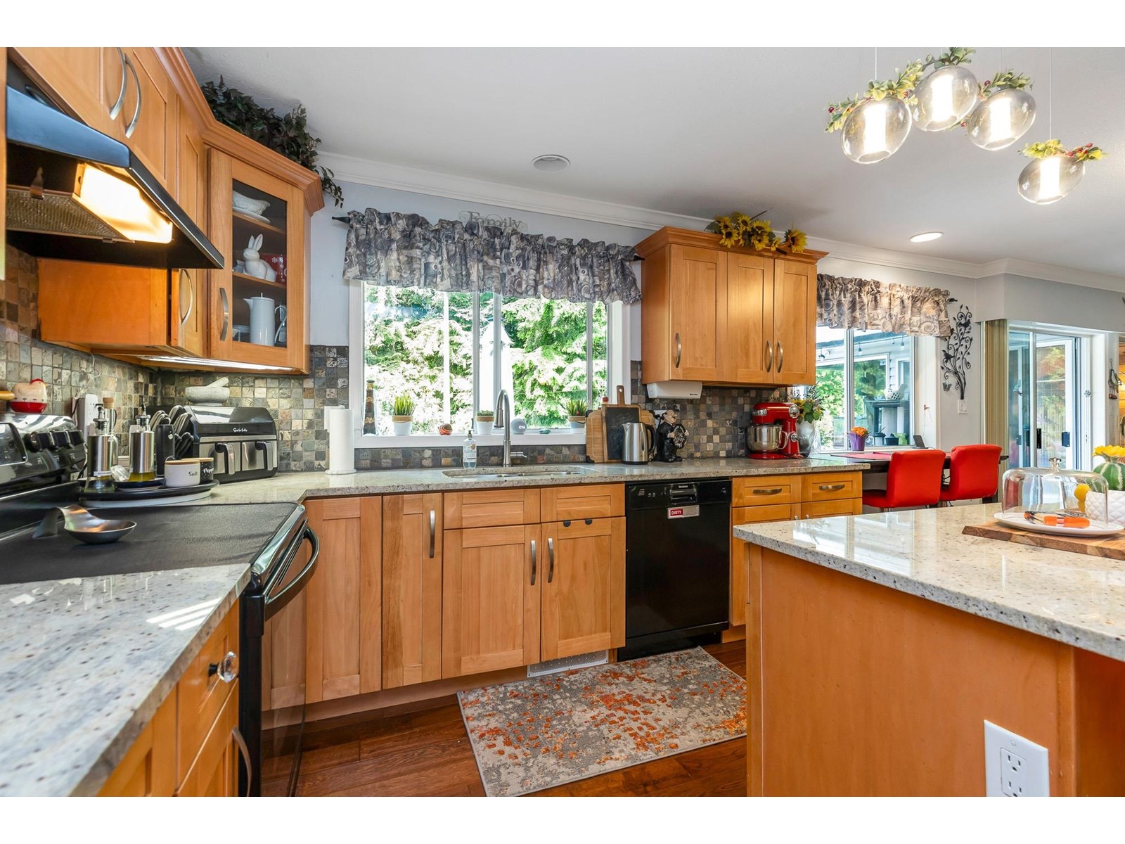 10851 Greenwood Drive, Mission, British Columbia  V4S 1A9 - Photo 9 - R3009339