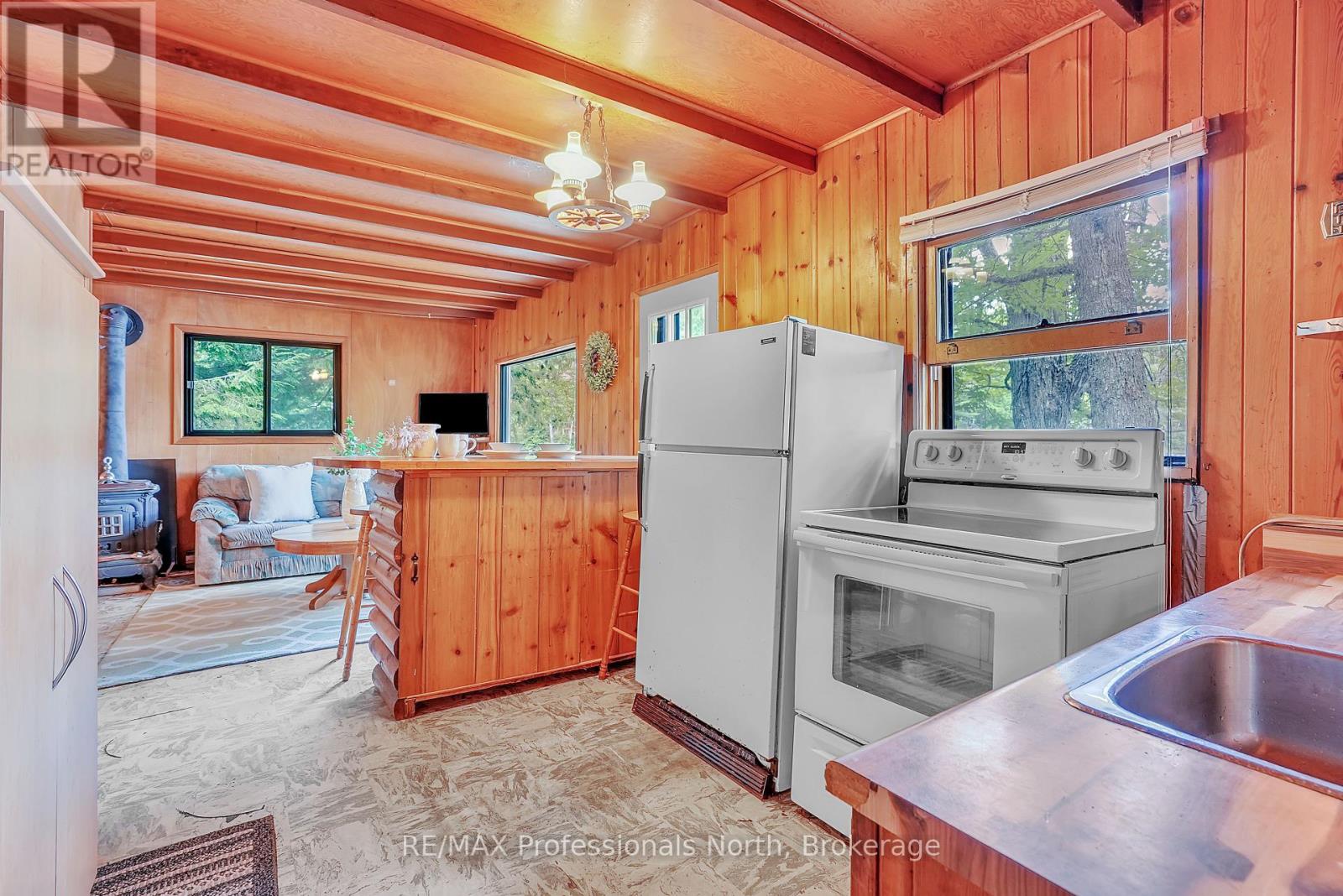 1073 Ward Lane N, Bracebridge, Ontario  P1L 1X1 - Photo 21 - X12302746