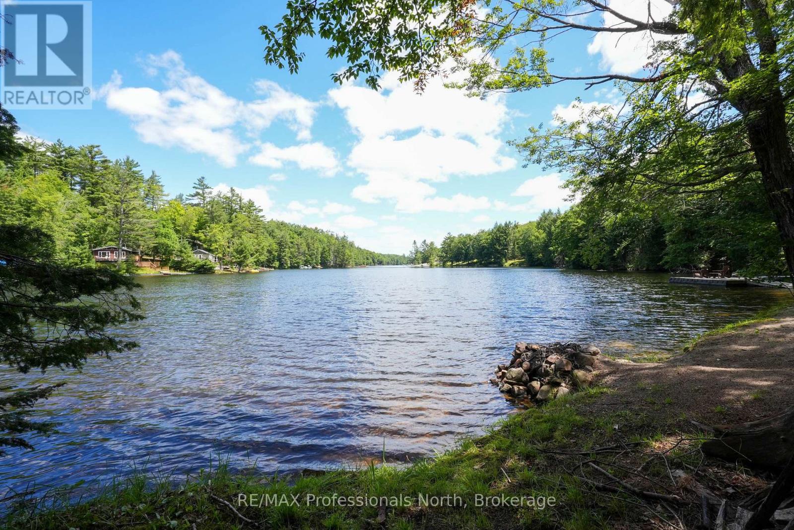1073 Ward Lane N, Bracebridge, Ontario  P1L 1X1 - Photo 3 - X12302746