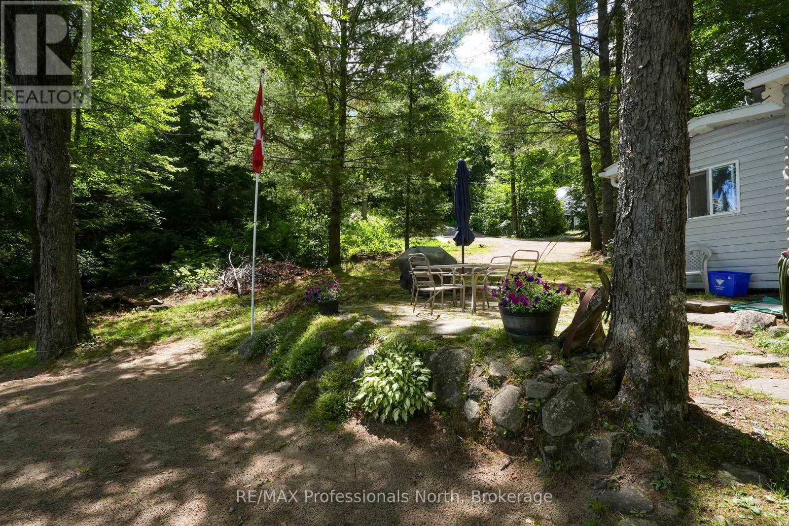 1073 Ward Lane N, Bracebridge, Ontario  P1L 1X1 - Photo 6 - X12302746
