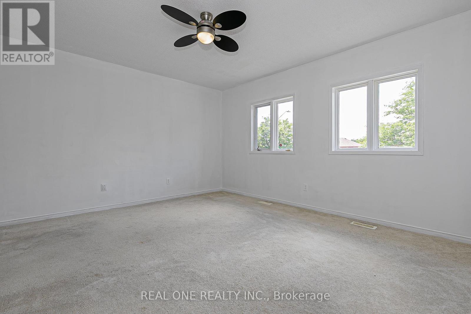 493 Sandalwood Court, Oshawa, Ontario  L1G 7X9 - Photo 34 - E12301221