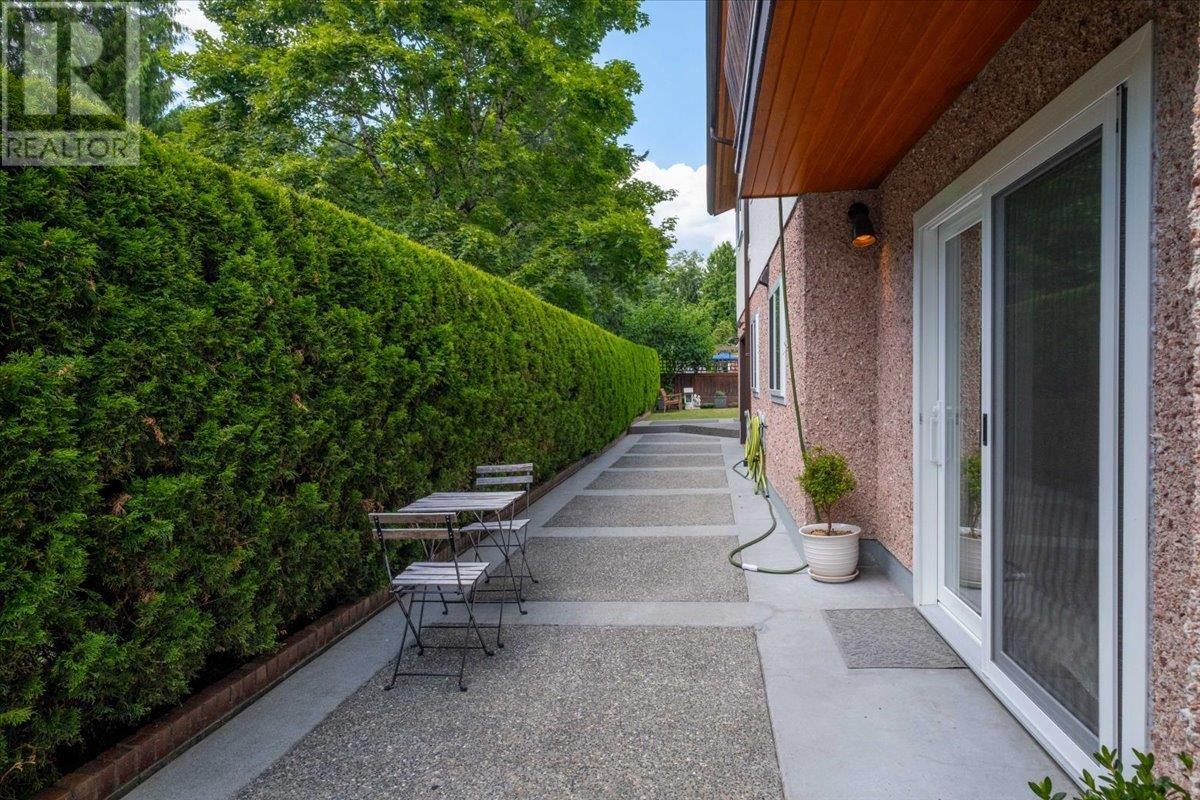 7101 Curtis Street, Burnaby, British Columbia  V5A 1J7 - Photo 32 - R3025006