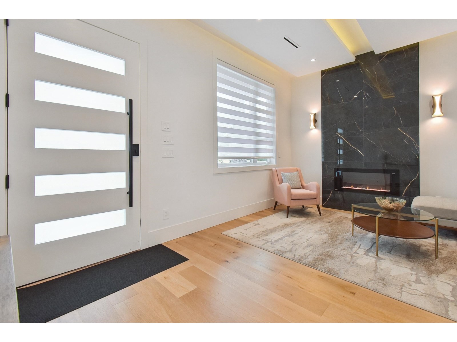 Property at 16782 18B AVENUE image 3