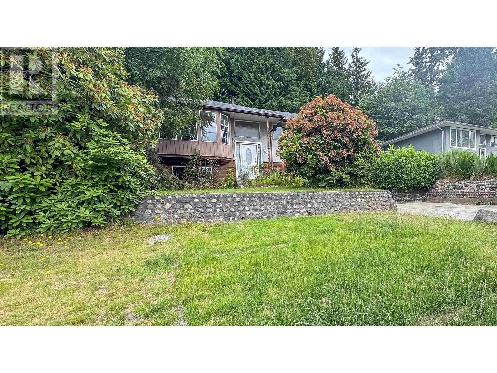 646 Claremont Street, Coquitlam, British Columbia  V3J 3T4 - Photo 4 - R3027646