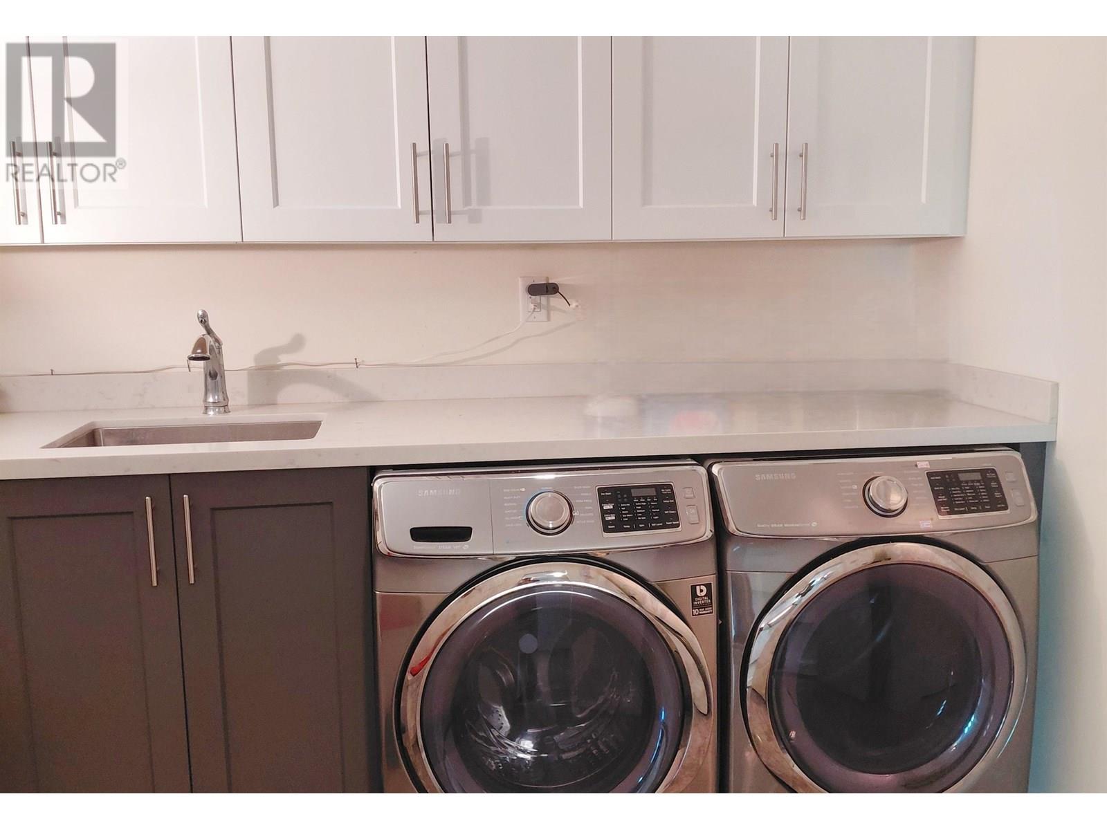Property at 4636 48B STREET image 3