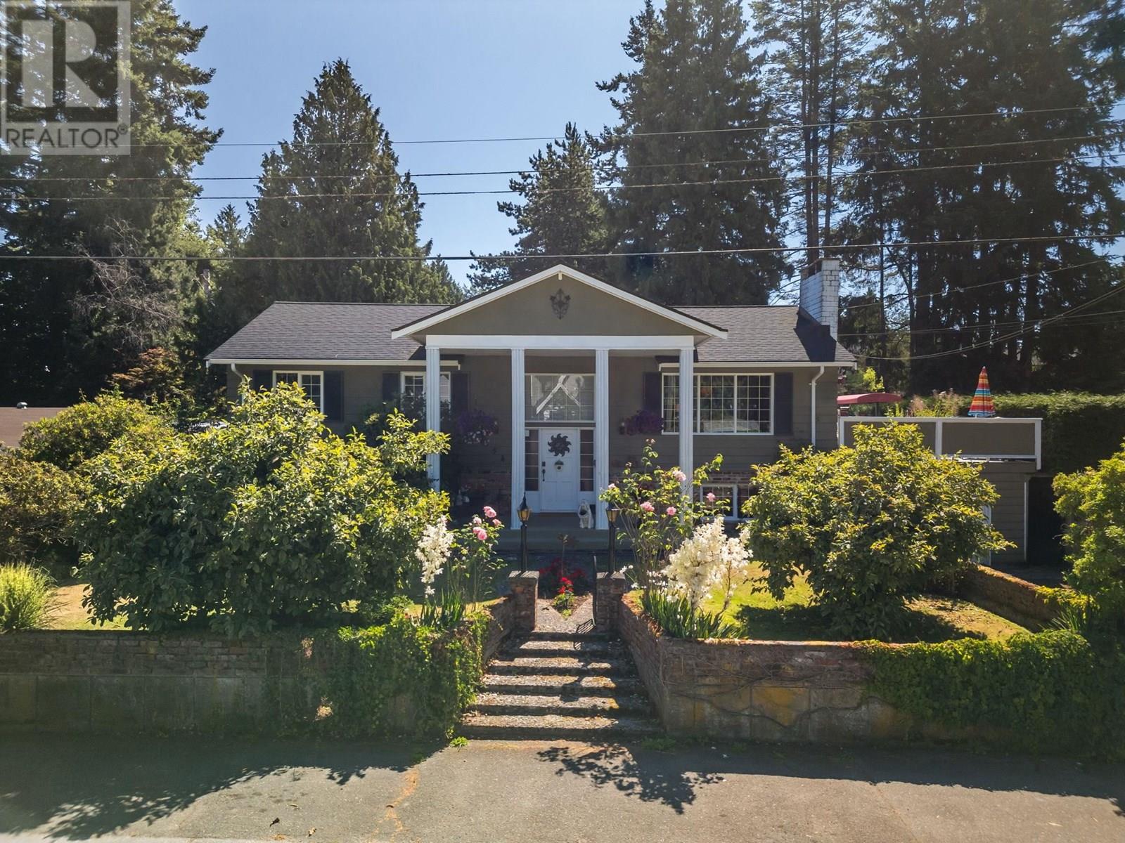 Property at 1554 FARRELL CRESCENT image 2