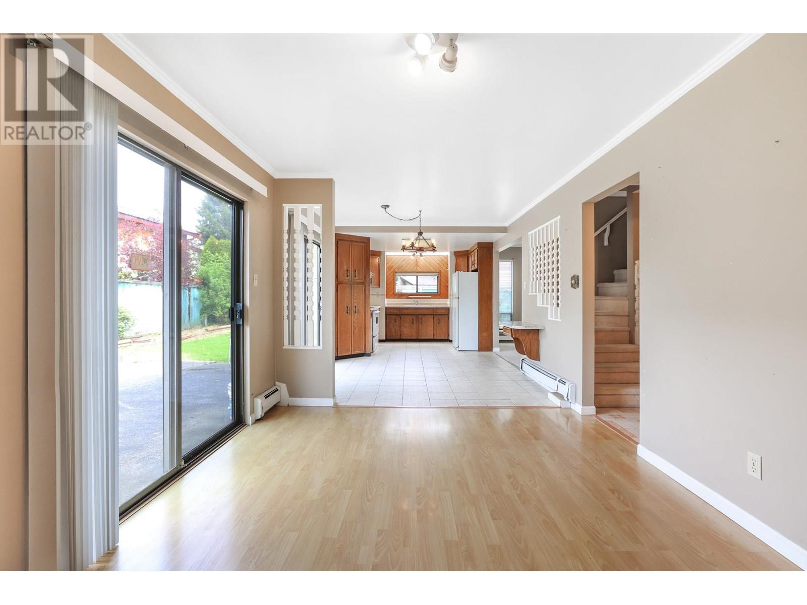 9811 Gilbert Crescent, Richmond, British Columbia  V7E 1H7 - Photo 8 - R3028510
