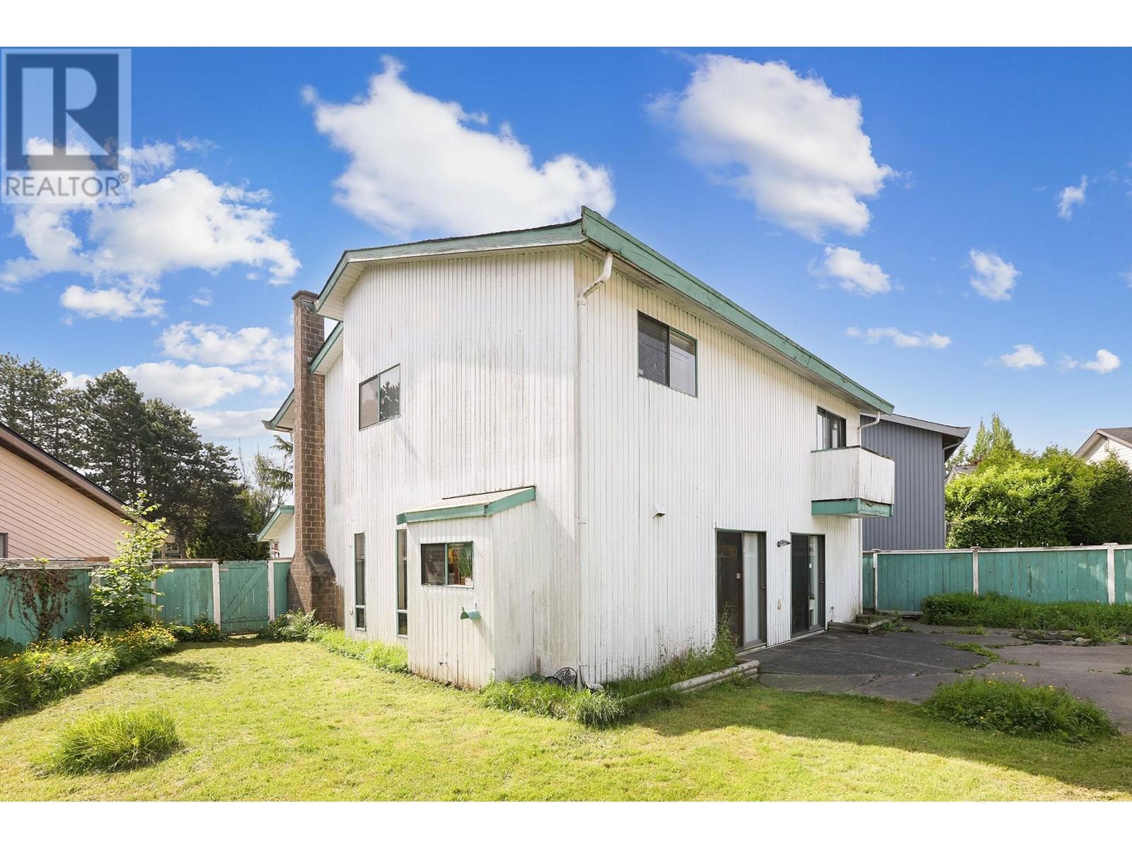 9811 Gilbert Crescent, Richmond, British Columbia  V7E 1H7 - Photo 28 - R3028510