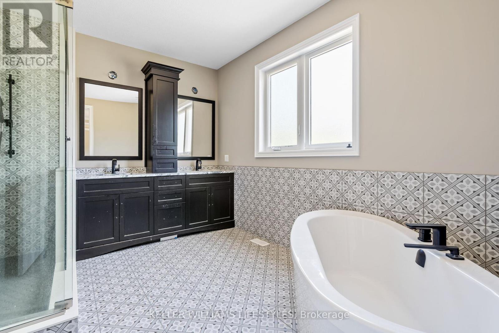 113 Birdie Court, Woodstock, Ontario  N4T 0N3 - Photo 25 - X12302593