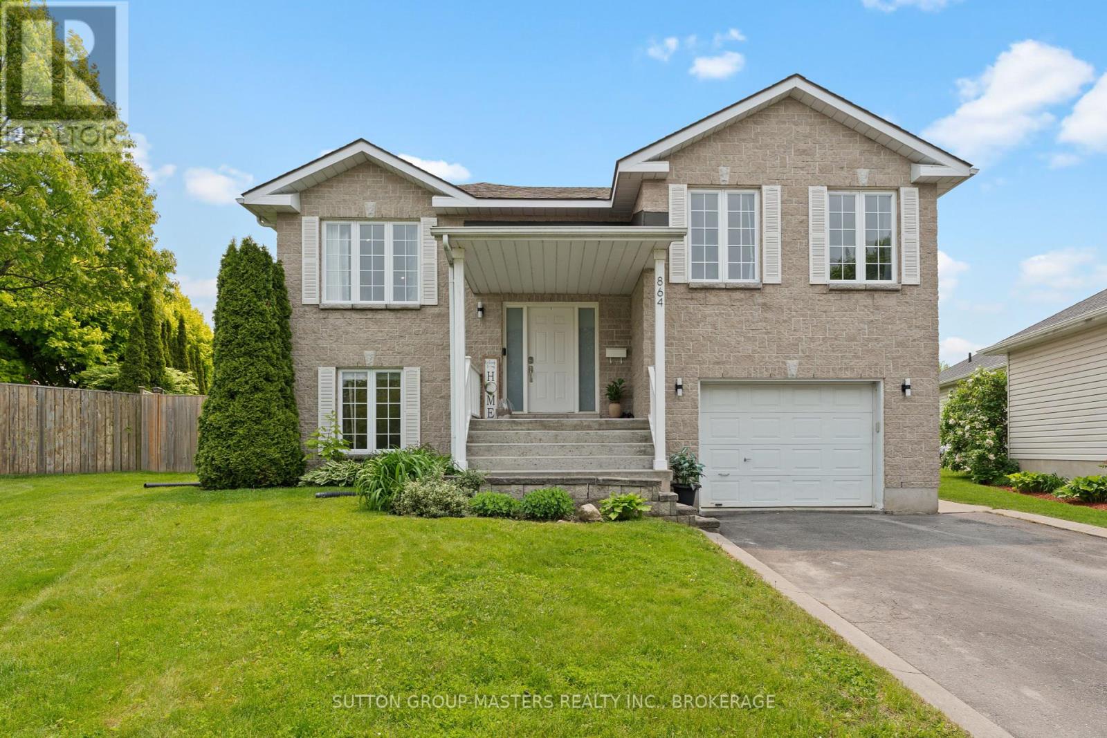 Property at 864 RINGSTEAD STREET image 3