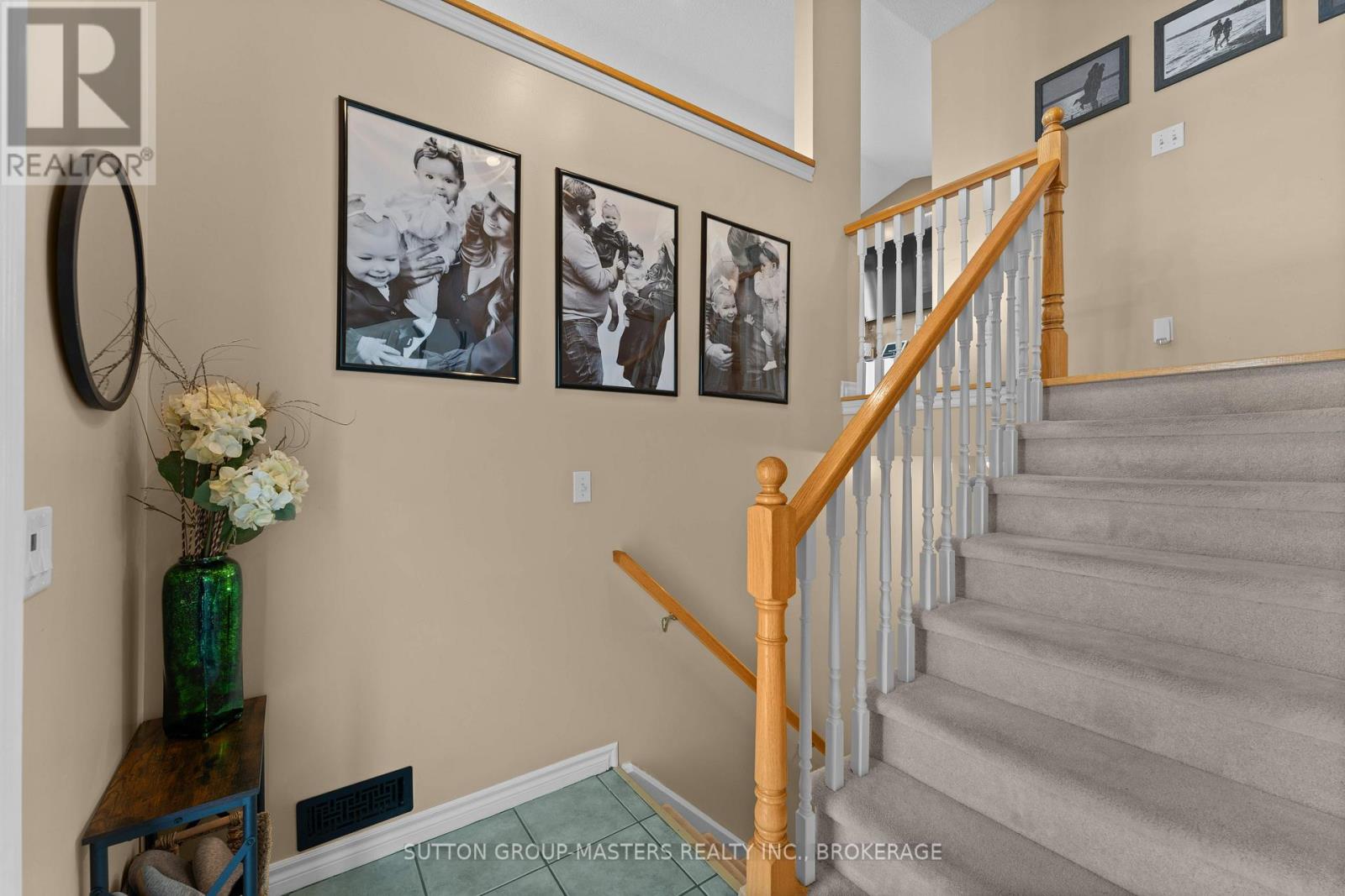Property at 864 RINGSTEAD STREET image 4