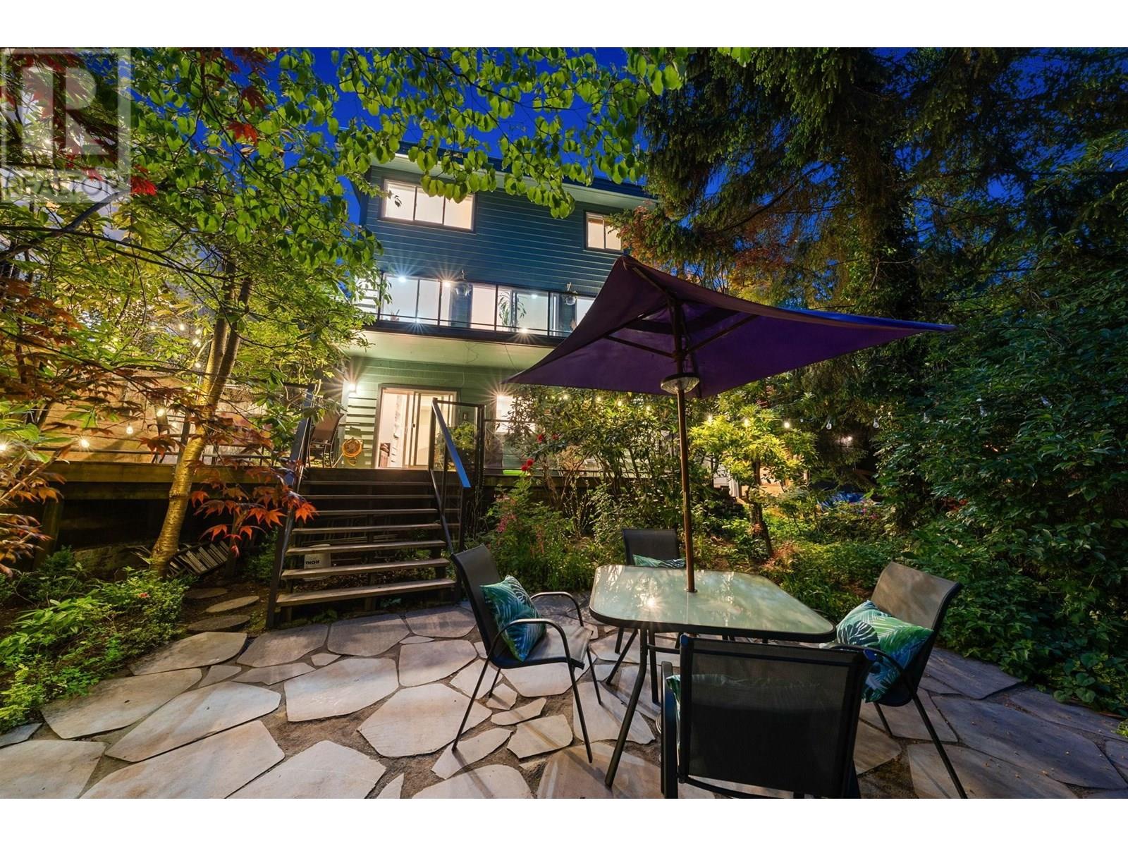 Property at 2380 MACKAY AVENUE image 1