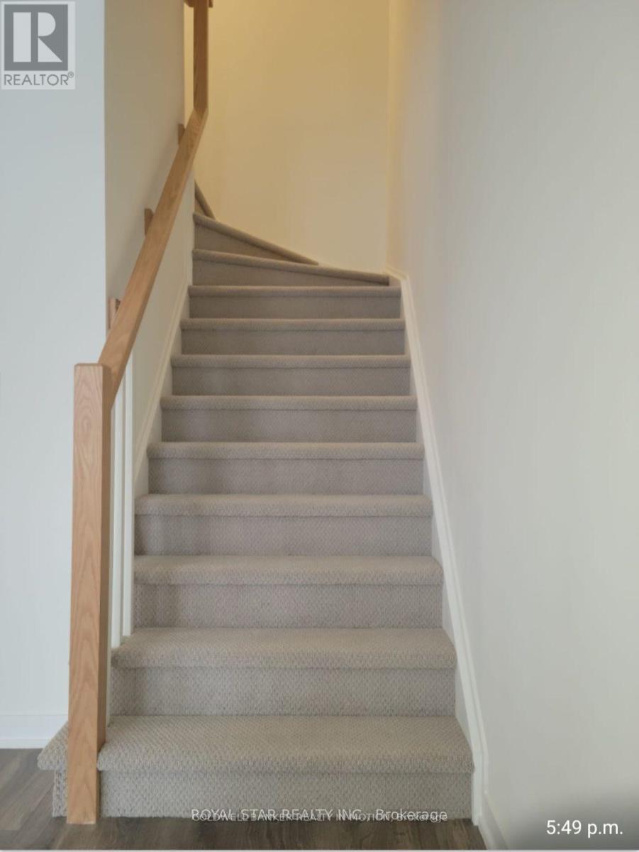 203 - 90 Canon Jackson Drive, Toronto, Ontario  M6M 0C1 - Photo 7 - W12289094