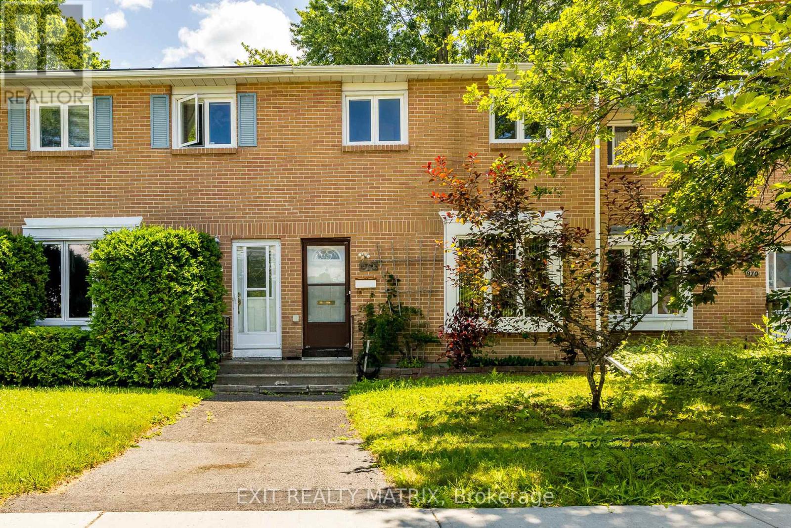 Property at 968 MEADOWLANDS DRIVE image 1