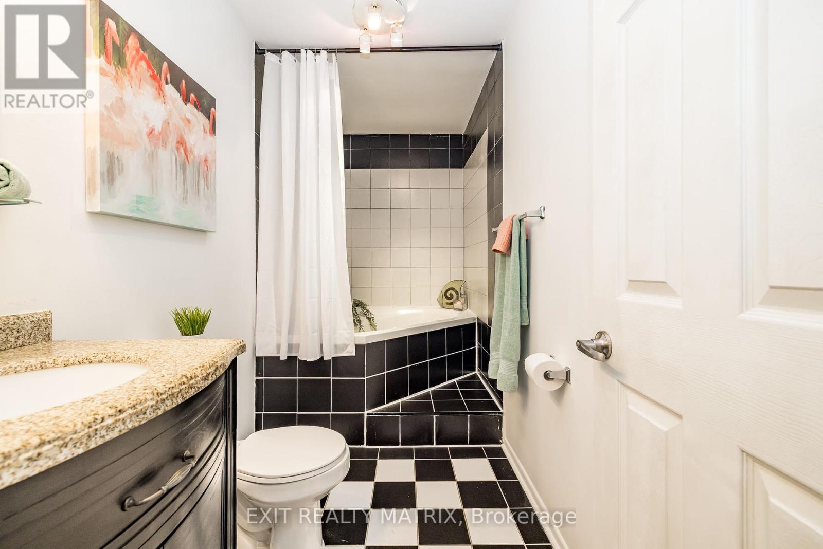 968 Meadowlands Drive, Ottawa, Ontario  K2C 0K3 - Photo 19 - X12302886