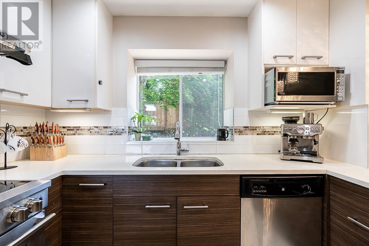 2919 Walton Avenue, Coquitlam, British Columbia V3B 2W4 - Photo 12 - R3029534