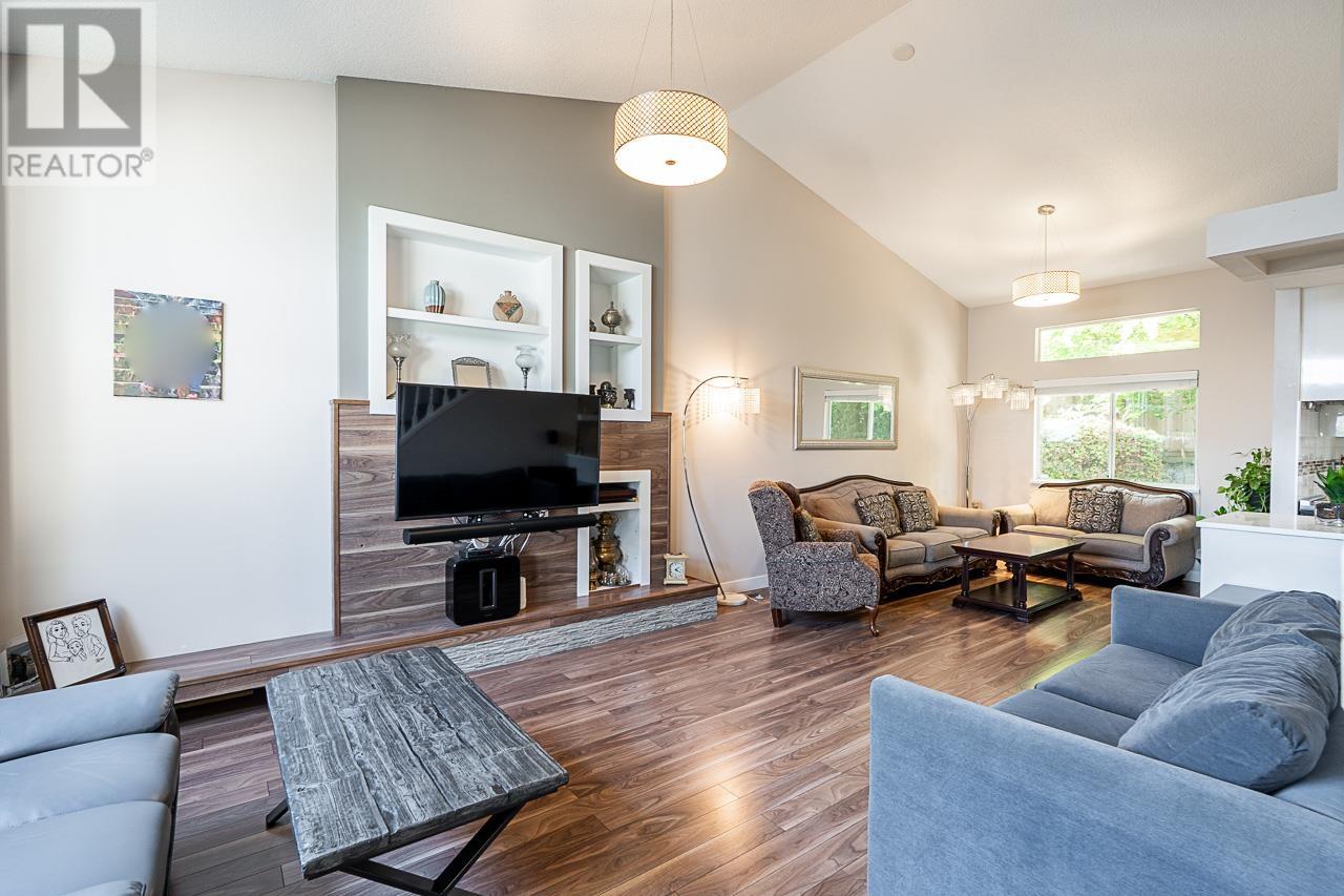 2919 Walton Avenue, Coquitlam, British Columbia V3B 2W4 - Photo 5 - R3029534