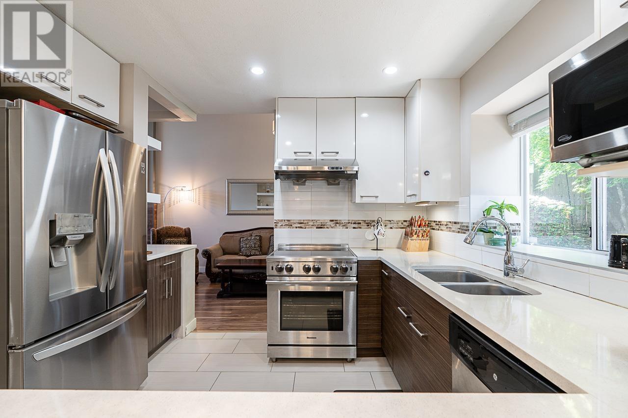 2919 Walton Avenue, Coquitlam, British Columbia V3B 2W4 - Photo 15 - R3029534