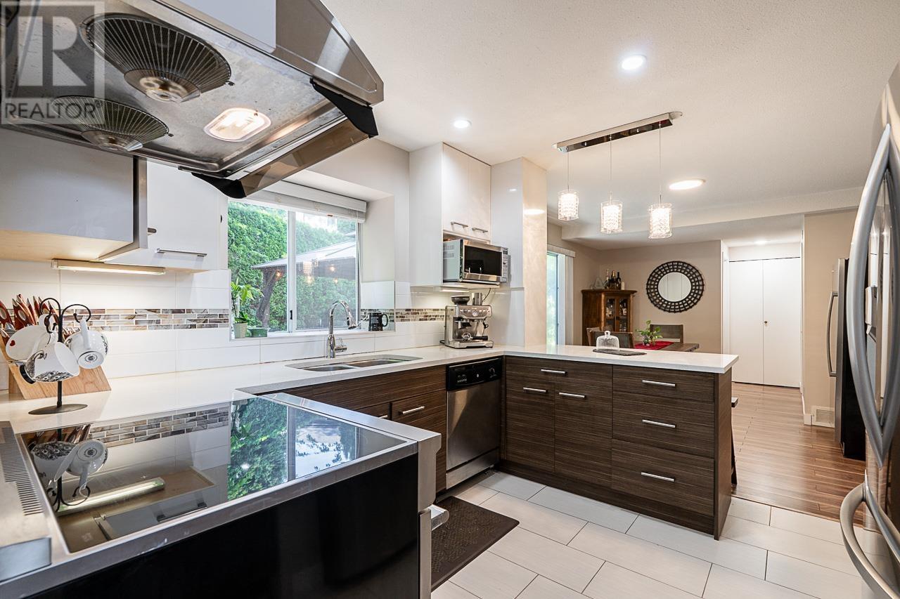 2919 Walton Avenue, Coquitlam, British Columbia V3B 2W4 - Photo 11 - R3029534