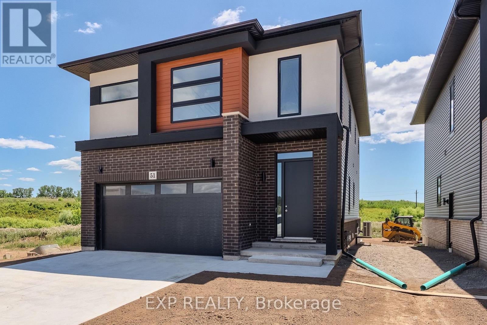 Property at 51 ALICIA CRESCENT image 1