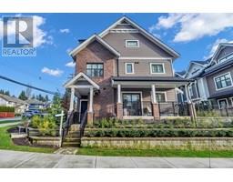 116 678 FAIRVIEW STREET, Coquitlam, British Columbia