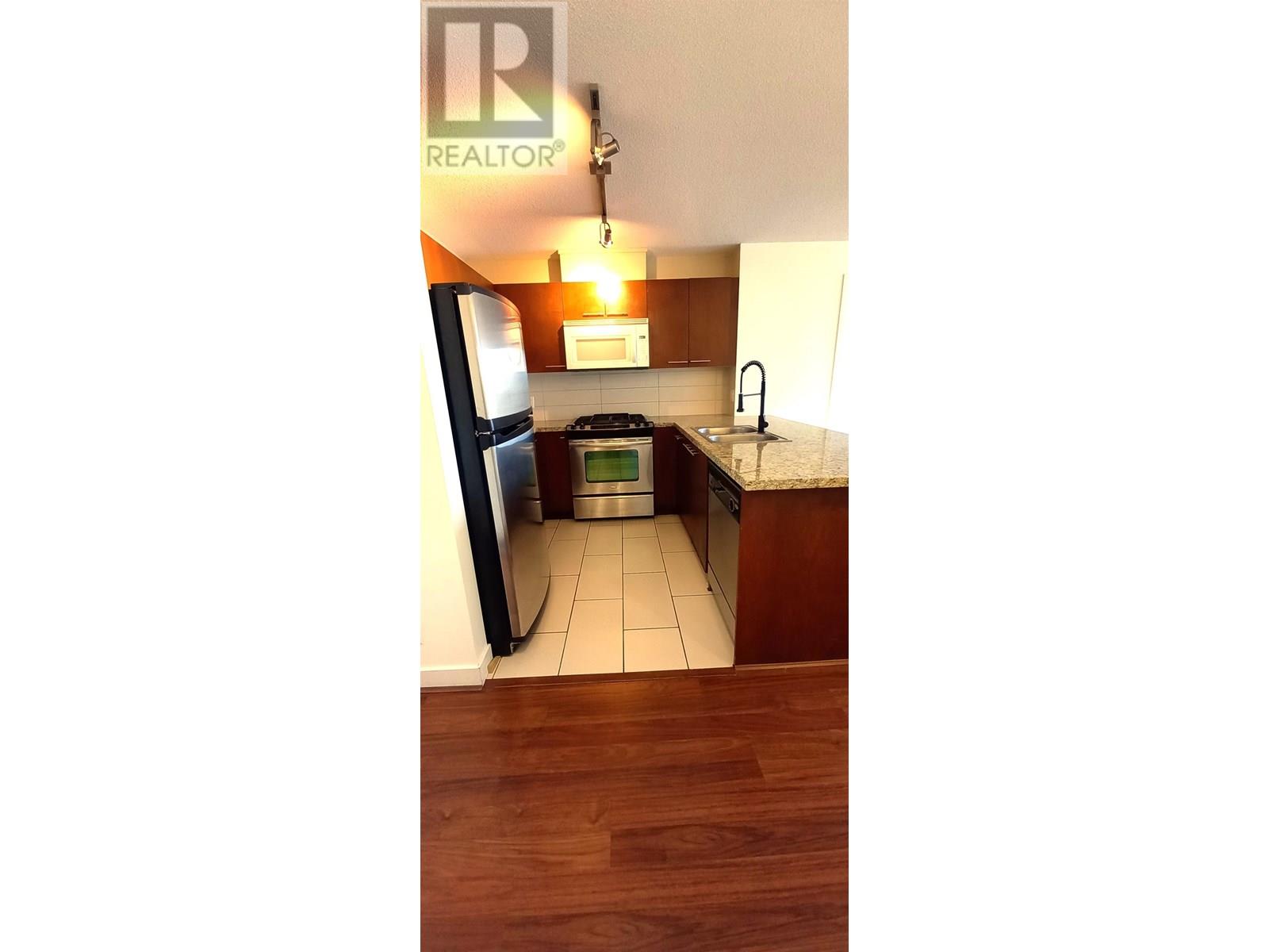 Property at 902 9171 FERNDALE ROAD image 4