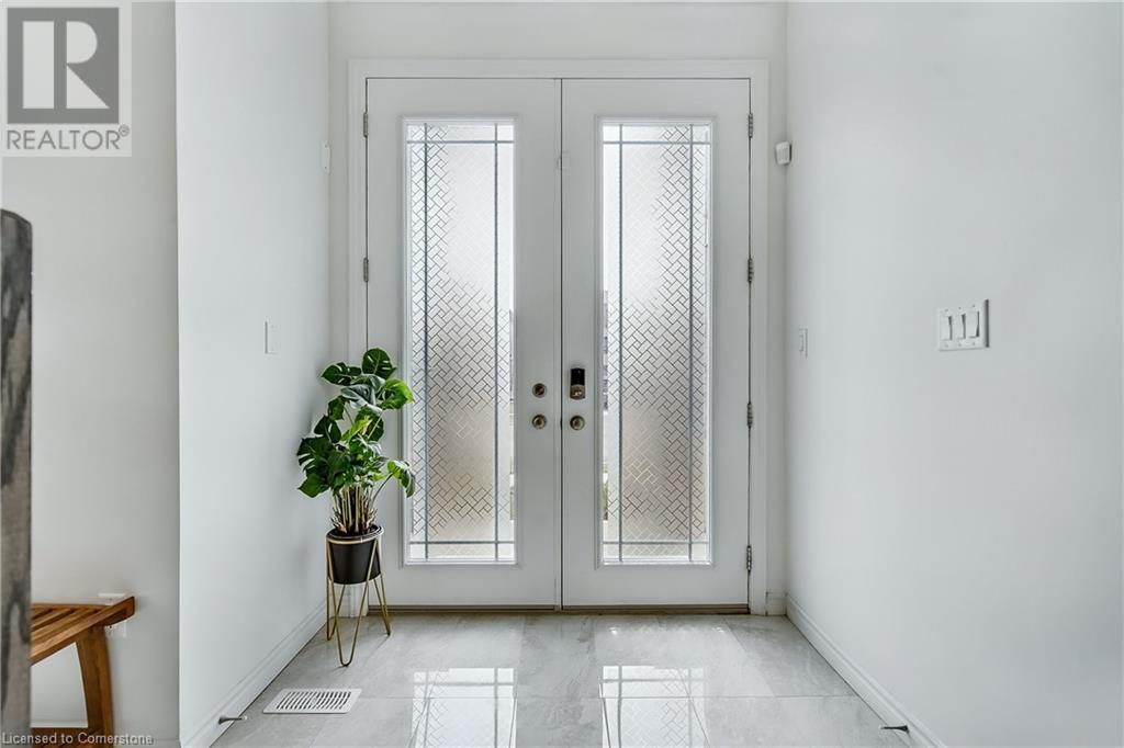 84 Cooke Avenue, Brantford, Ontario  N3T 0S1 - Photo 5 - 40753925