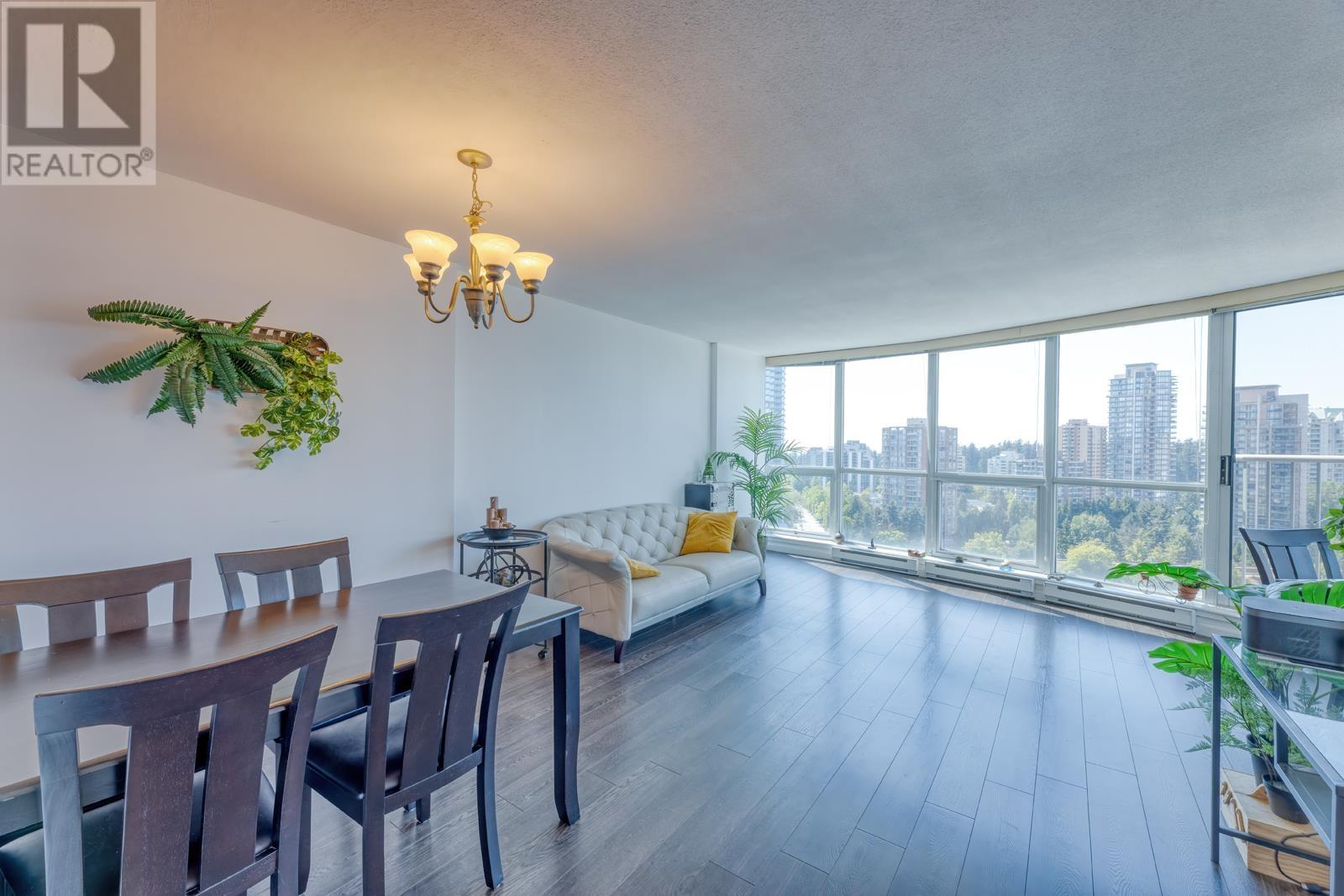 Listing Picture 8 of 23 : 2103 6088 WILLINGDON AVENUE, Burnaby / 本拿比 - 魯藝地產 Yvonne Lu Group - MLS Medallion Club Member