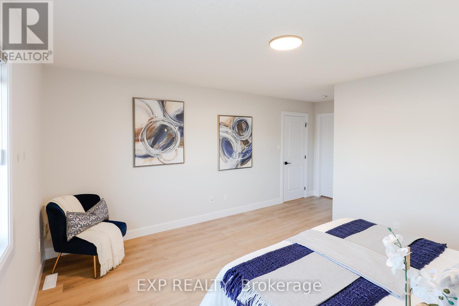 6687 Royal Magnolia Avenue, London South, Ontario  N6P 1H5 - Photo 18 - X12302119