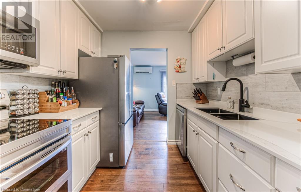Property at 26 CEDARHILL Crescent image 1