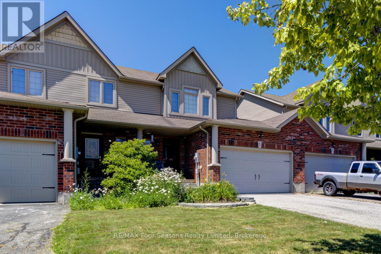 60 BARR STREET, Collingwood, Ontario