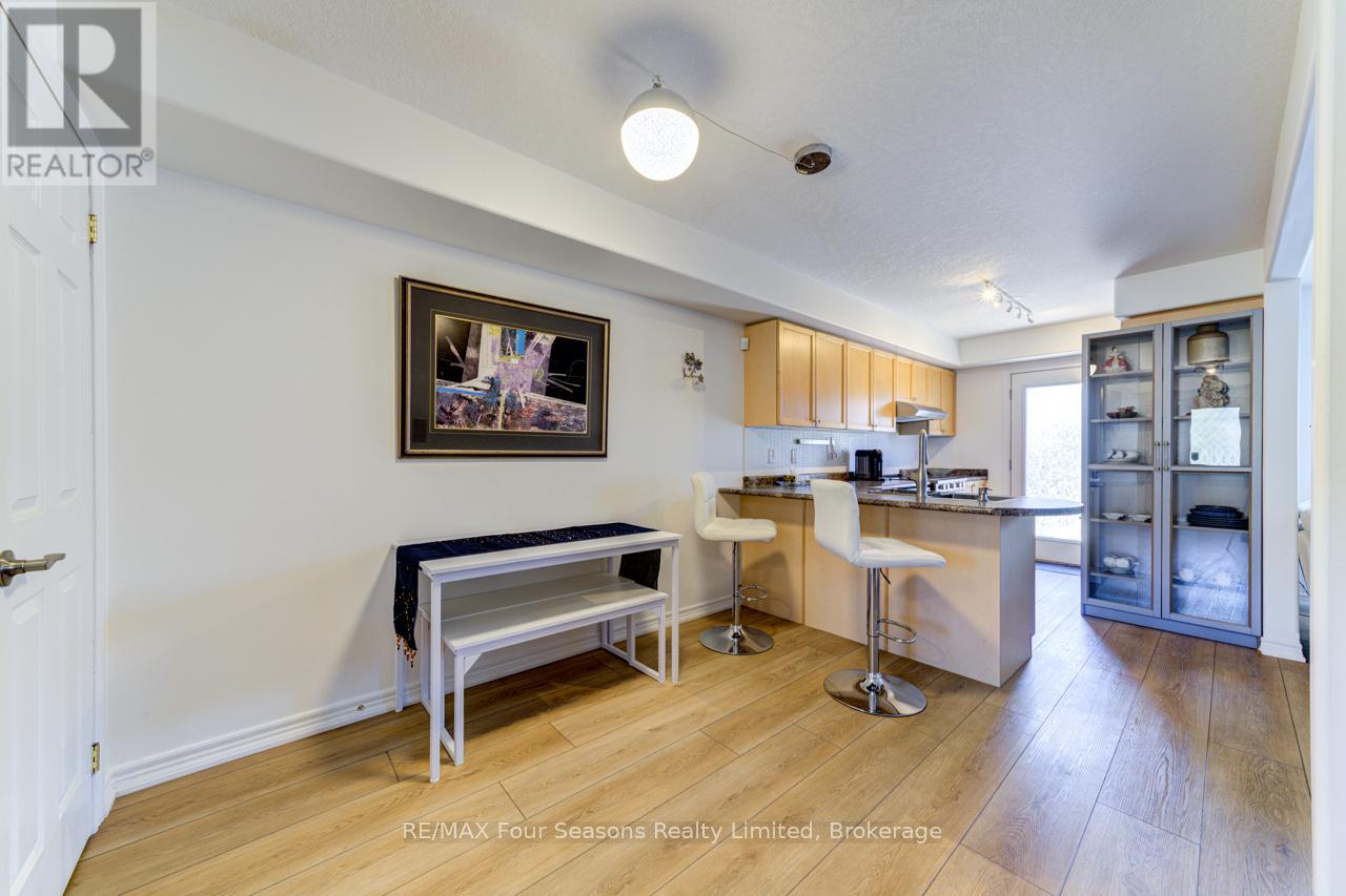 60 Barr Street, Collingwood, Ontario  L9Y 0E6 - Photo 12 - S12302848
