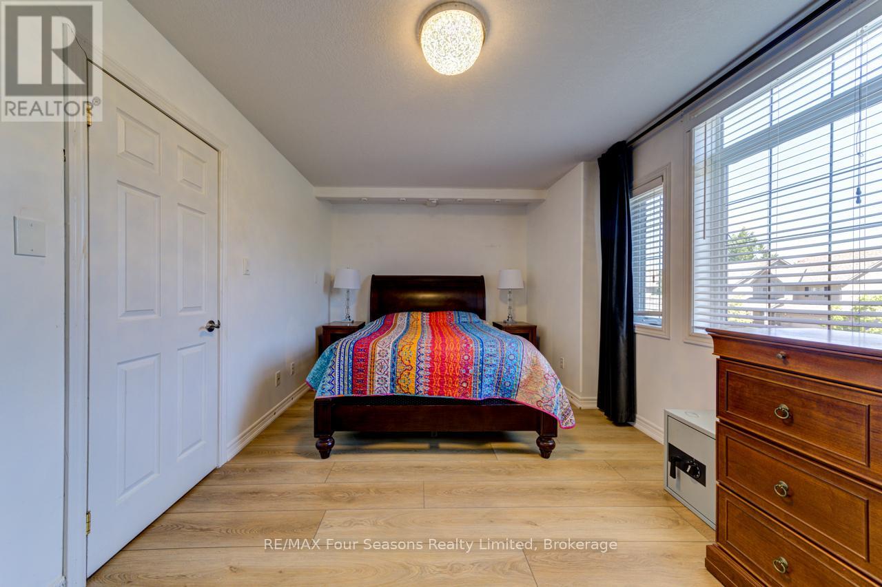 60 Barr Street, Collingwood, Ontario  L9Y 0E6 - Photo 20 - S12302848